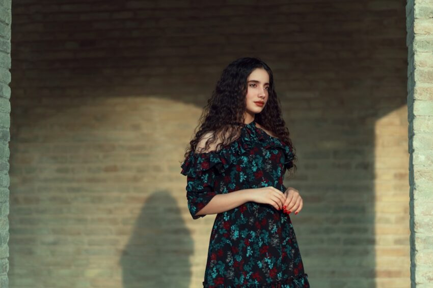 Photo knee-length dress